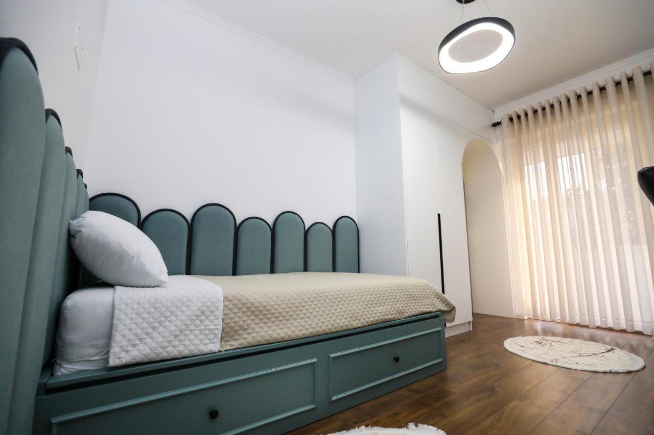 Tirana Center Apartment - Your Cosy Corner エクステリア 写真