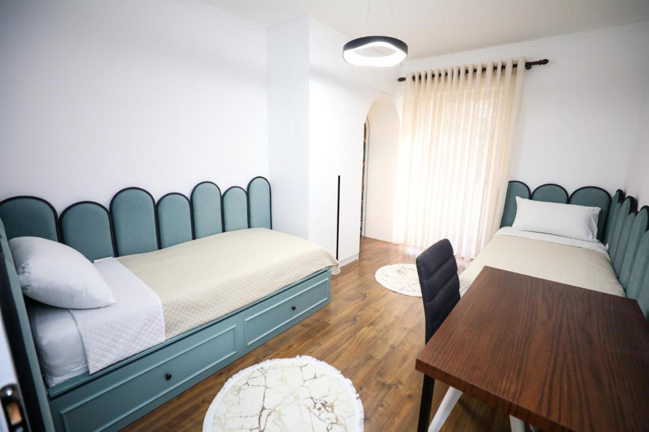 Tirana Center Apartment - Your Cosy Corner エクステリア 写真