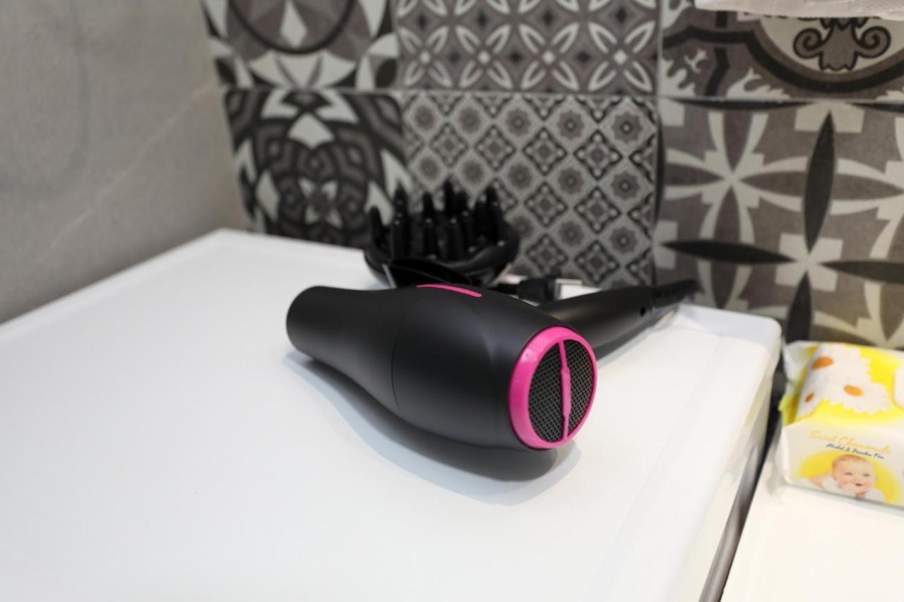 Tirana Center Apartment - Your Cosy Corner エクステリア 写真