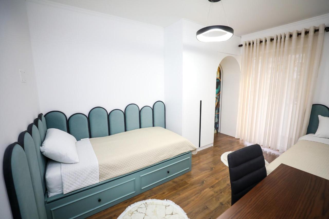 Tirana Center Apartment - Your Cosy Corner エクステリア 写真